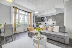 Stylish Garden Flat in Kensington Olympia - living room